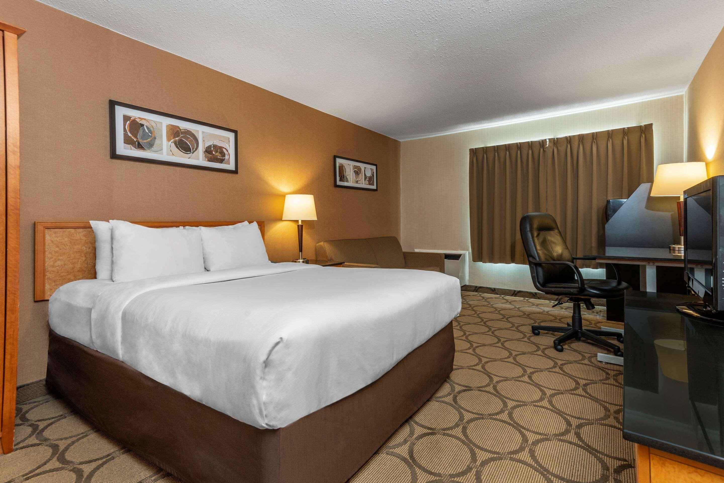 Comfort Inn Laval Kültér fotó