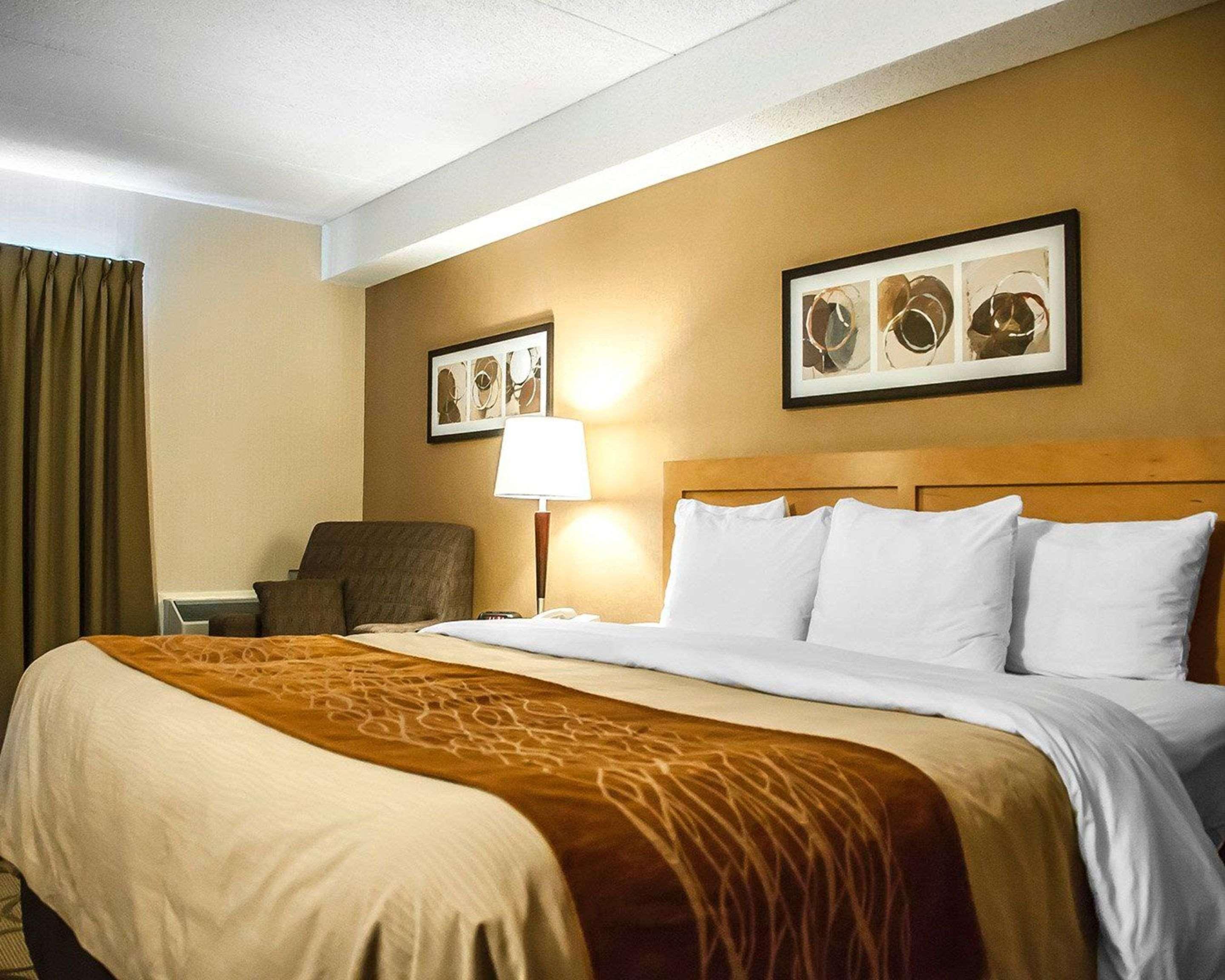 Comfort Inn Laval Kültér fotó