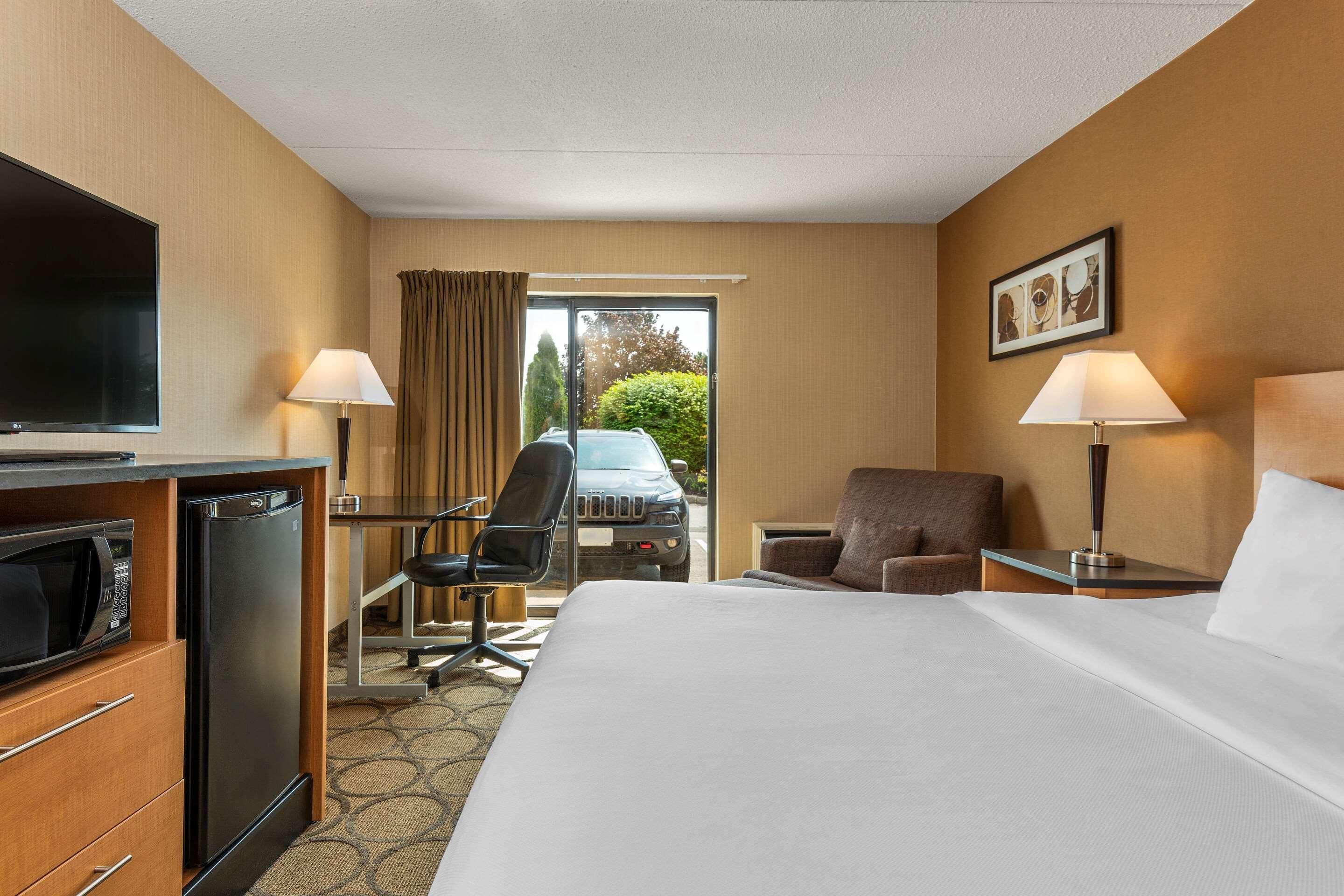 Comfort Inn Laval Kültér fotó