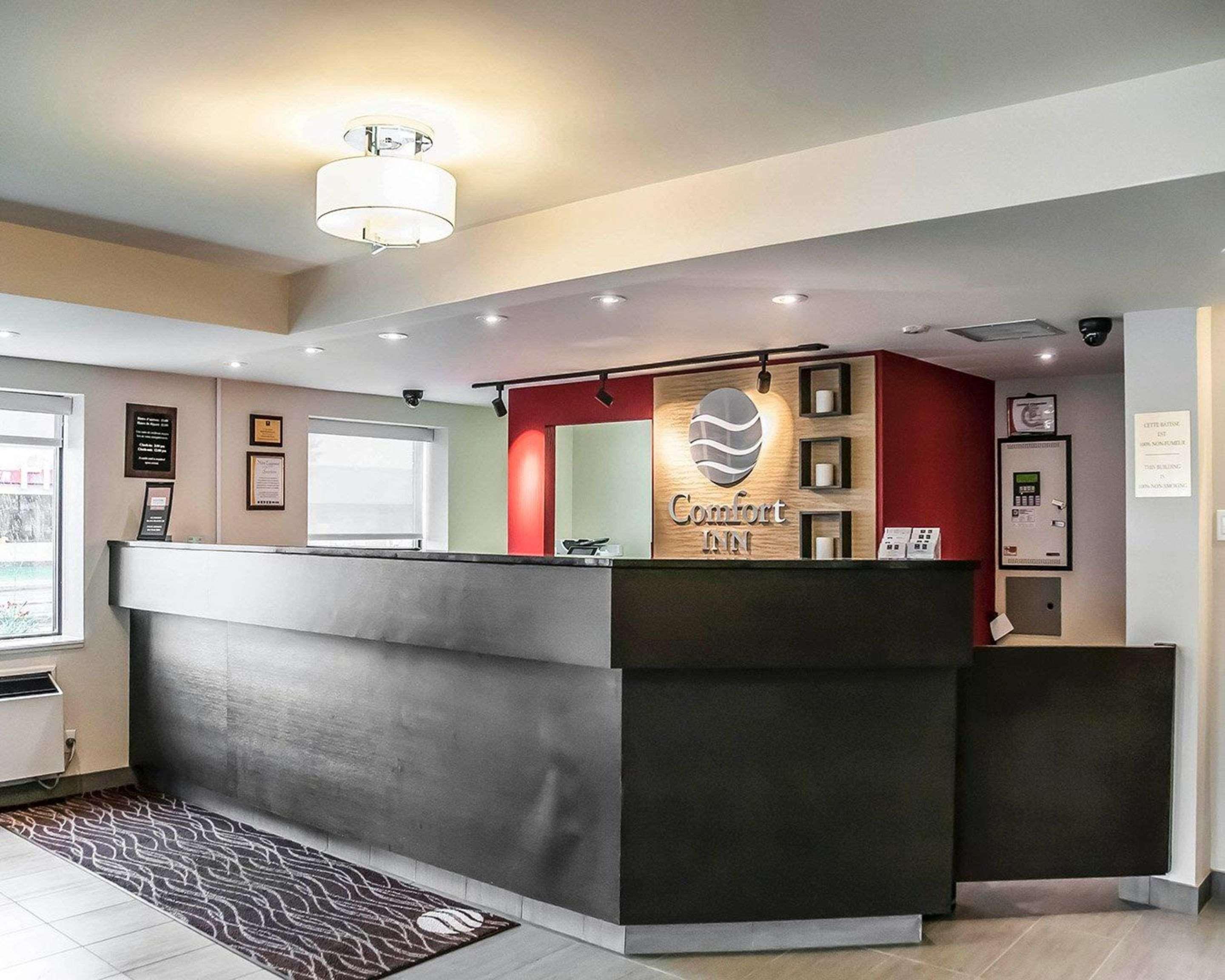 Comfort Inn Laval Kültér fotó