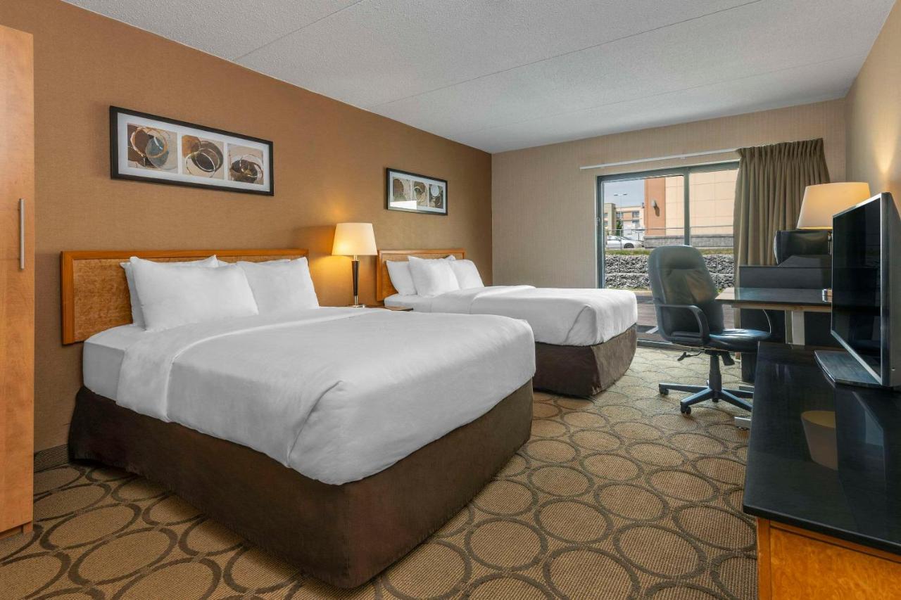 Comfort Inn Laval Kültér fotó