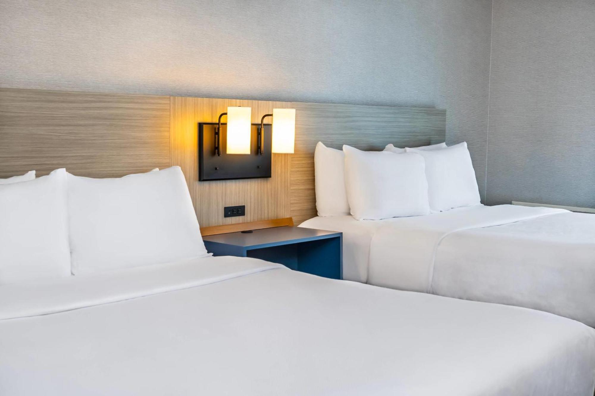 Comfort Inn Laval Kültér fotó