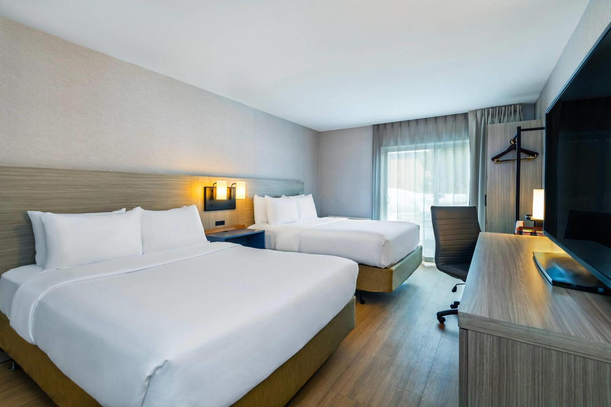 Comfort Inn Laval Kültér fotó