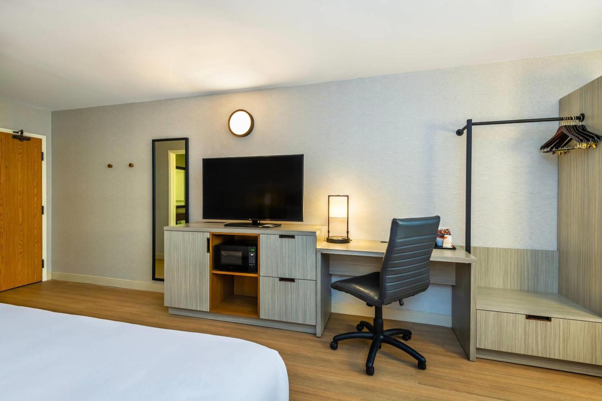 Comfort Inn Laval Kültér fotó