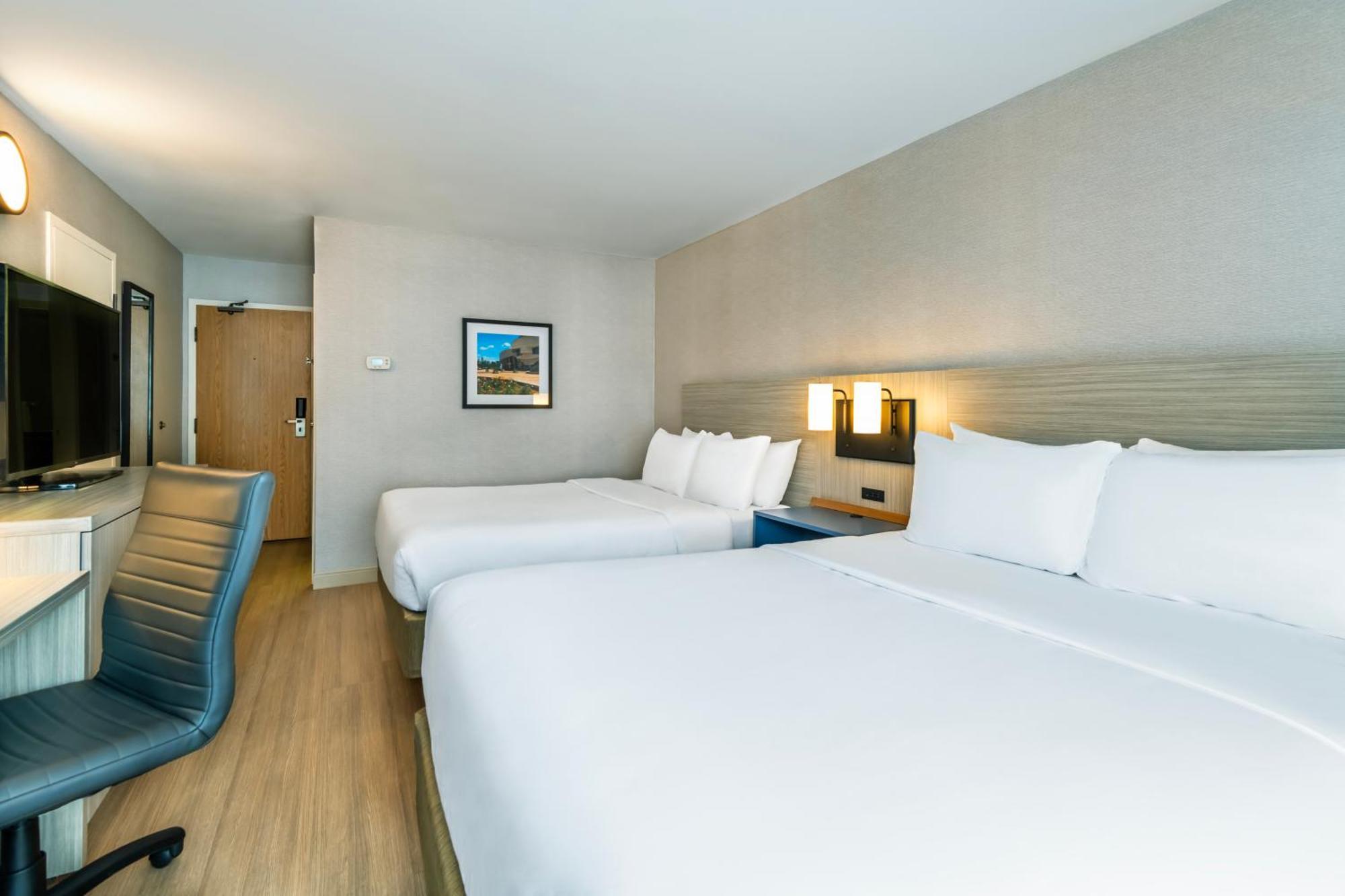 Comfort Inn Laval Kültér fotó