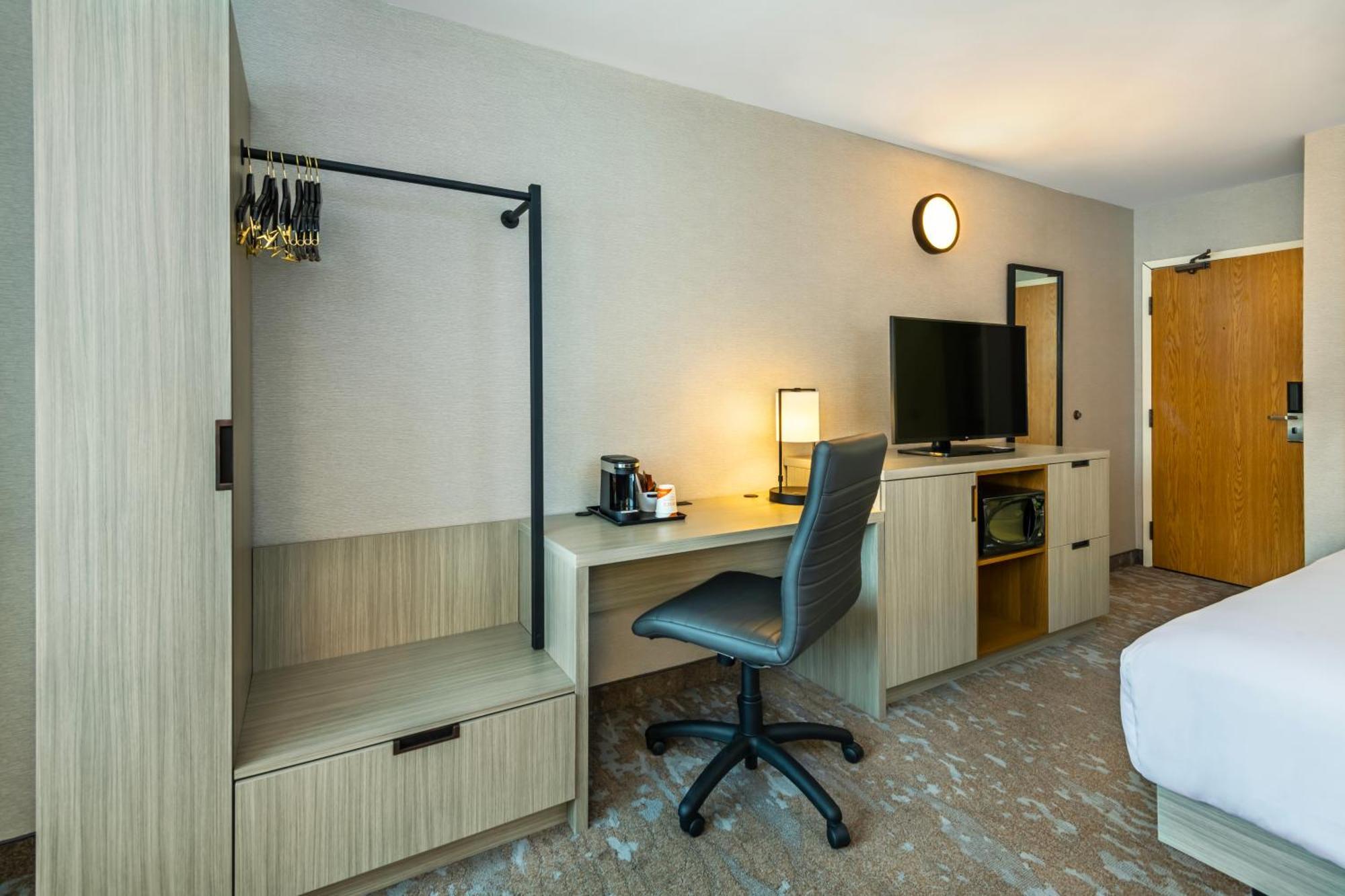 Comfort Inn Laval Kültér fotó